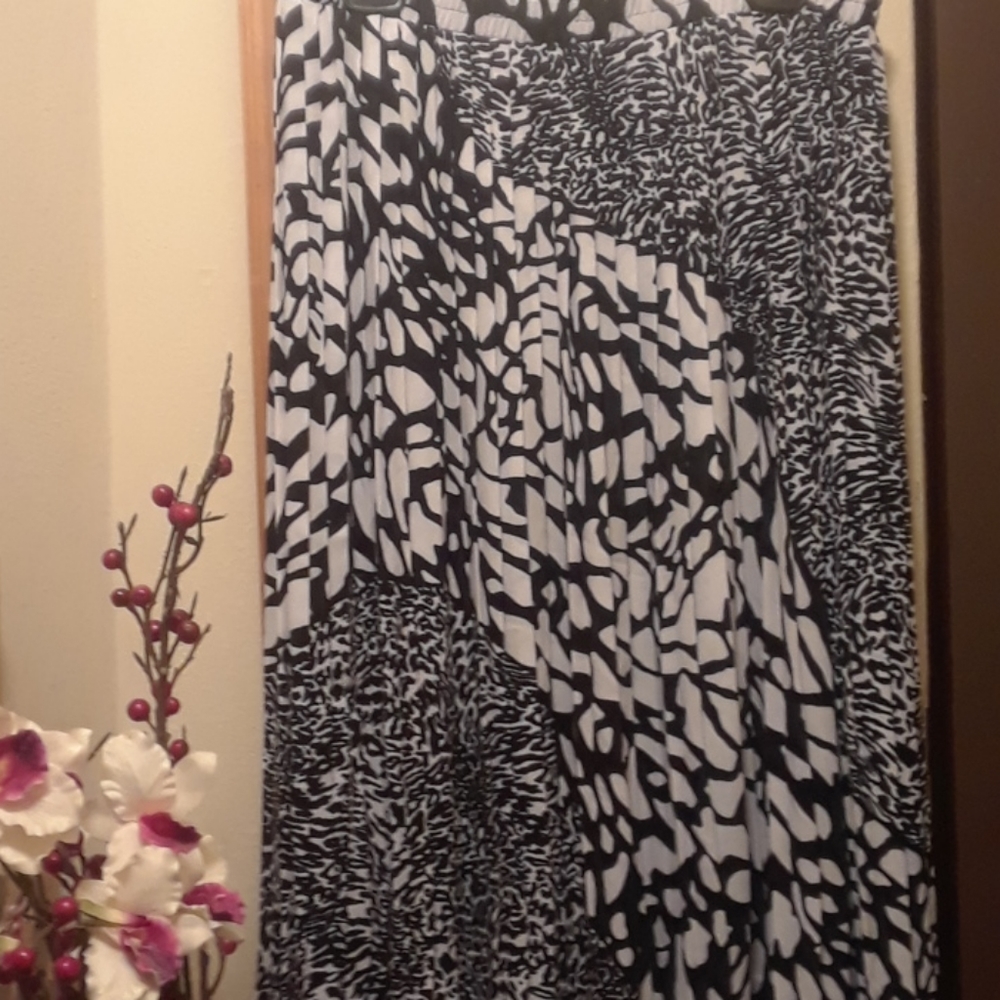 PLEATED MAXI SHIRT
